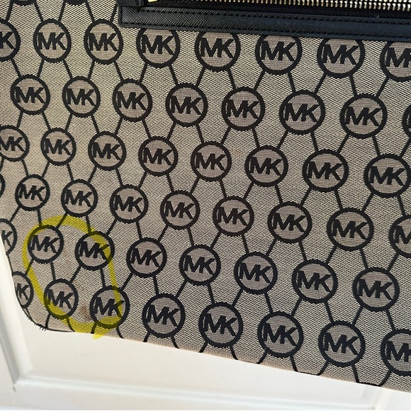 Michael Kors MK Signature Jet Set Tote Bag Large Purse Black / Brown - Picture 5 of 9